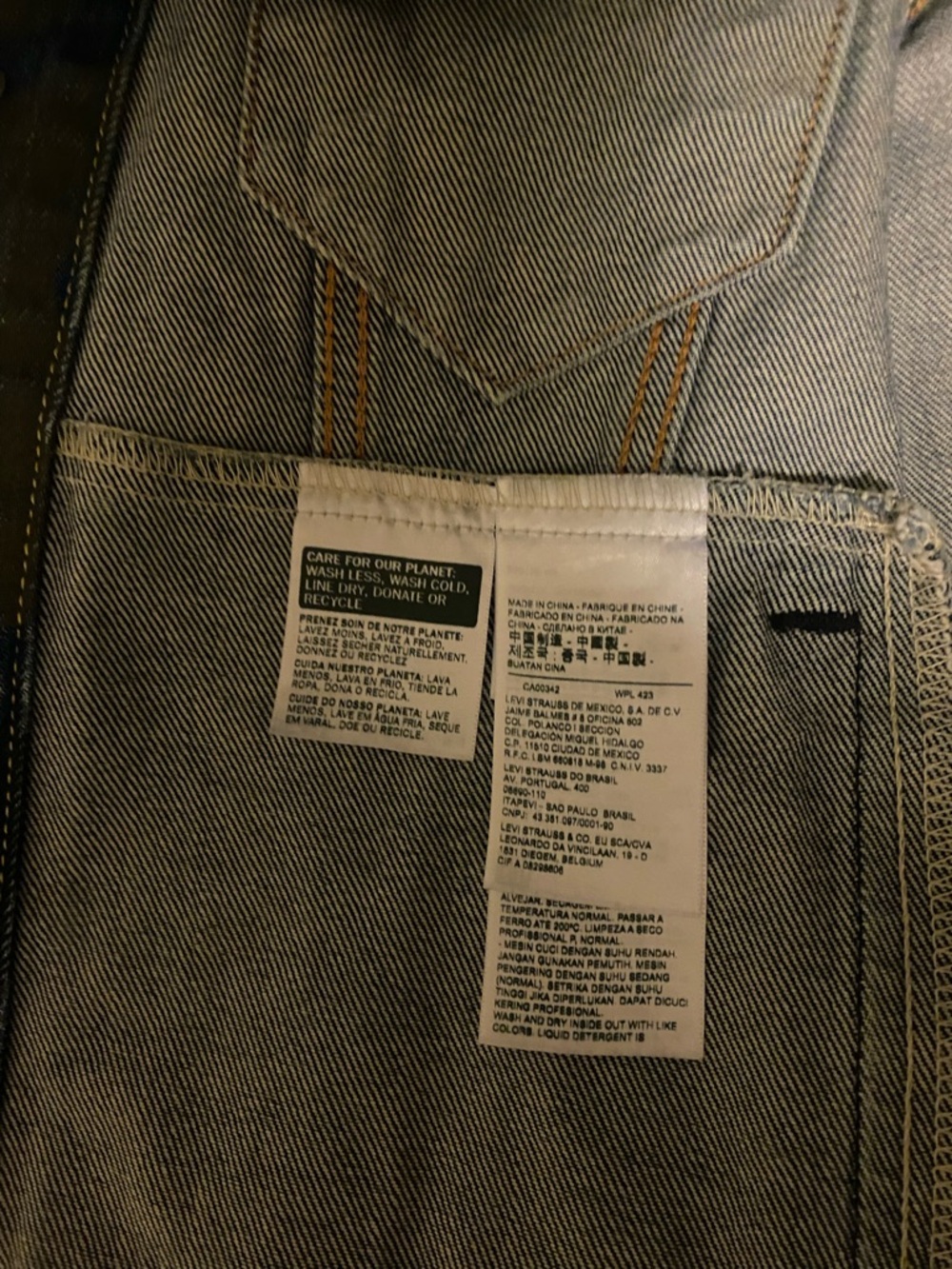 Levi's Blue and Green Camo Denim Jacket  Special Edition Only worn once - Picture 13 of 13